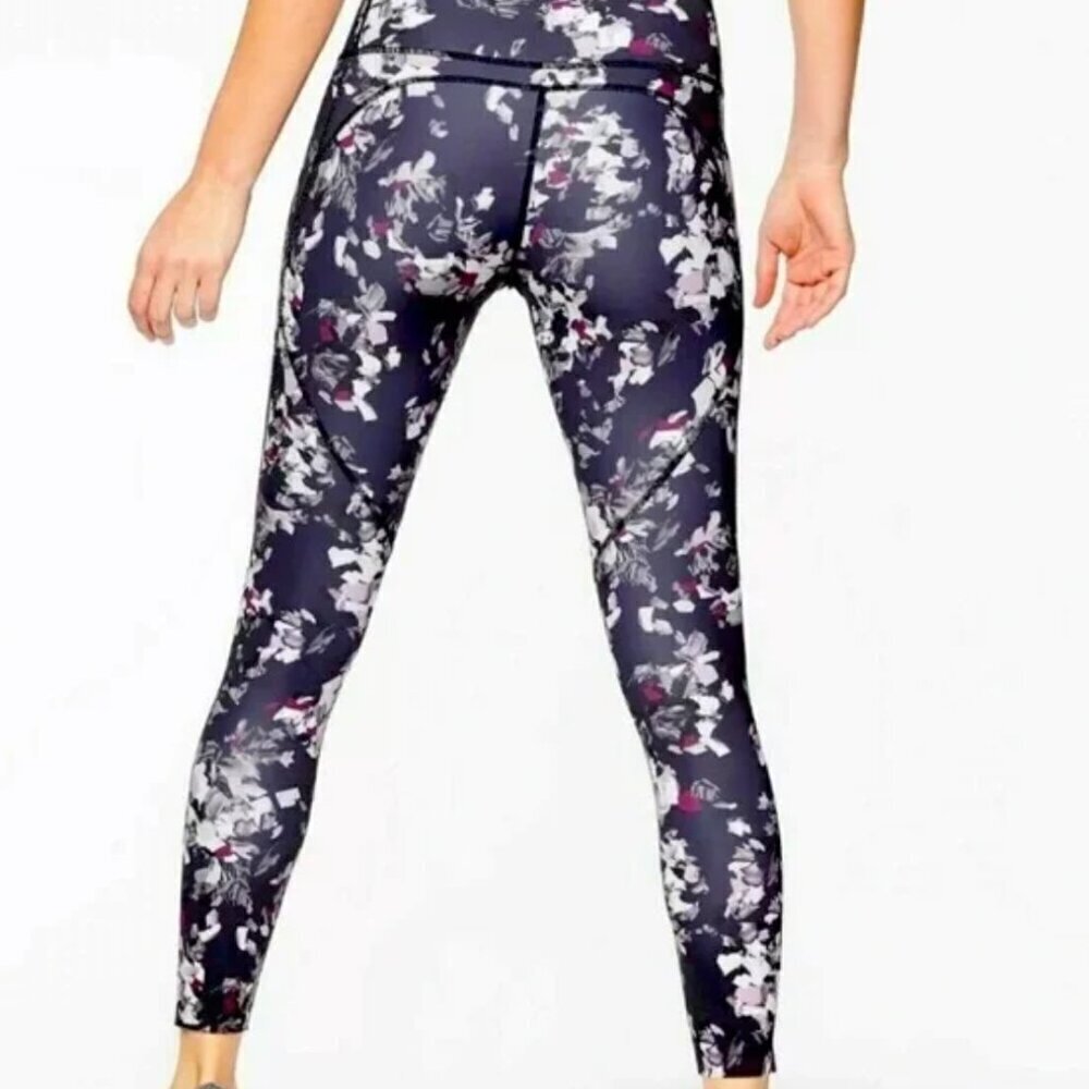** Athleta Womens Challenge floral Bloom 7/8 Tight Leggings Size Small
